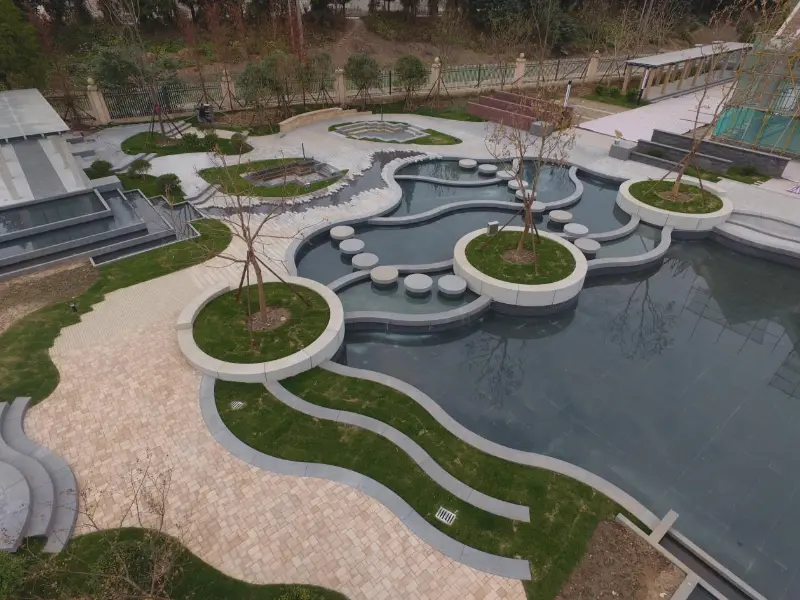 Opolnomočenje razvoja infrastrukture: oprema za izdelavo opeke Quangong Machinery Co., Ltd. spodbuja učinkovito proizvodnjo zelenih gradbenih materialov